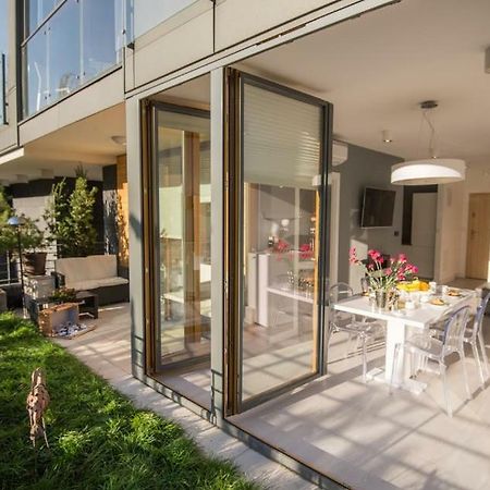 Garden Apartment Cracow- Shopping Mall 1Min, Underground Parking, Family Friendly, City Center Kraków Eksteriør billede