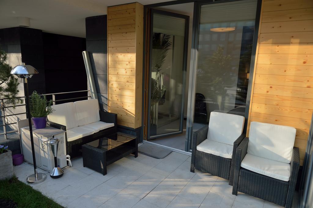 Garden Apartment Cracow- Shopping Mall 1Min, Underground Parking, Family Friendly, City Center Kraków Eksteriør billede