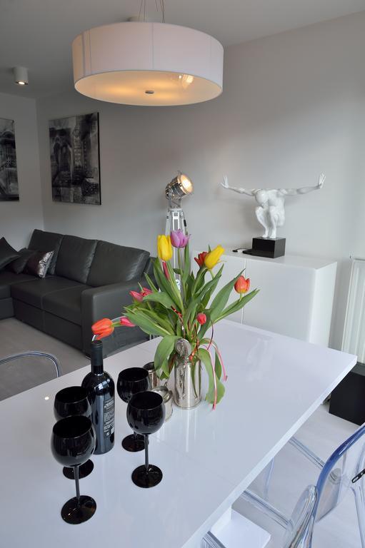 Garden Apartment Cracow- Shopping Mall 1Min, Underground Parking, Family Friendly, City Center Kraków Eksteriør billede