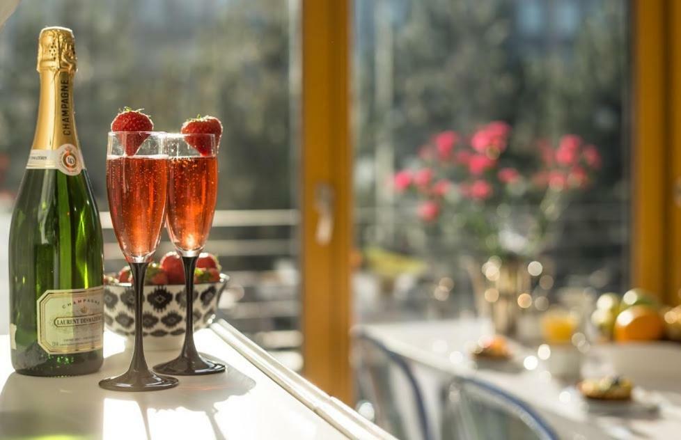 Garden Apartment Cracow- Shopping Mall 1Min, Underground Parking, Family Friendly, City Center Kraków Eksteriør billede